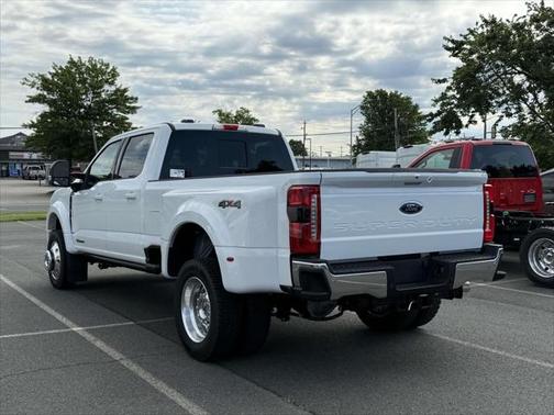 2025 Ford F-450 Lariat