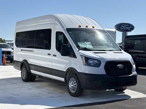 Oxford White 2026 Ford Transit-350 XL