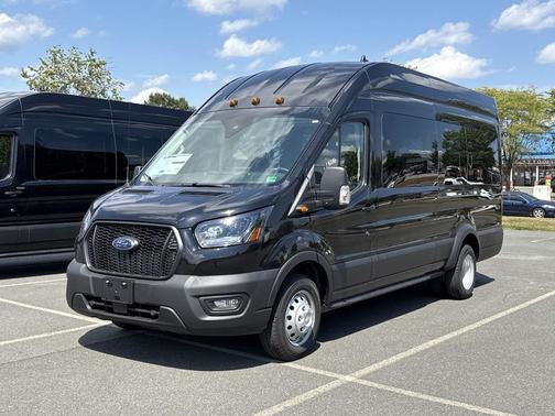 2025 Ford Transit-350 XL