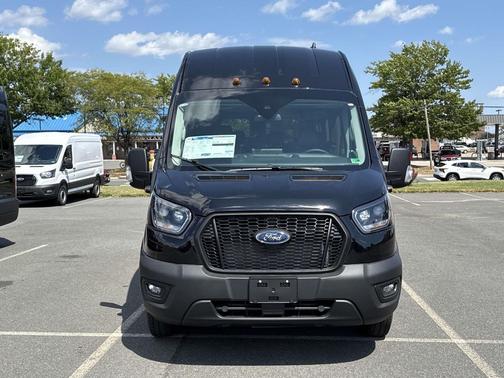 2025 Ford Transit-350 XL