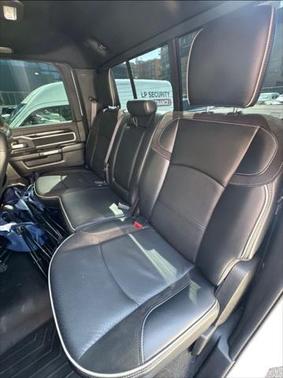 2019 RAM 2500 Laramie Crew Cab 4x4 8' Box