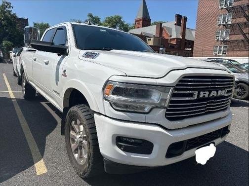 2019 RAM 2500 Laramie Crew Cab 4x4 8' Box