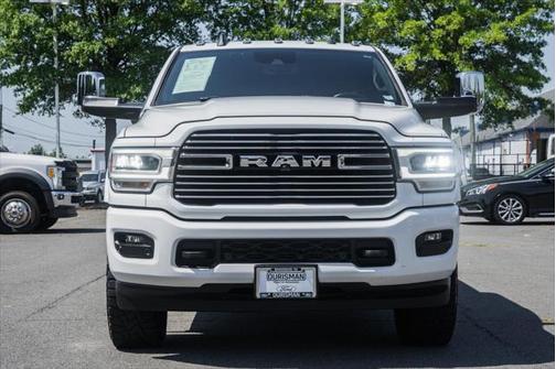 2019 RAM 2500 Laramie Crew Cab 4x4 8' Box