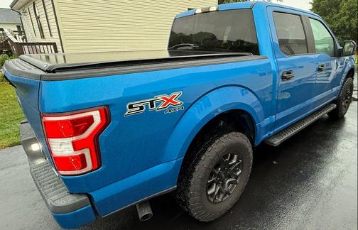 VELOCITY BLUE 2020 Ford F-150 XL