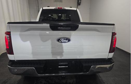 OXFORD WHITE 2024 Ford F-150 XLT