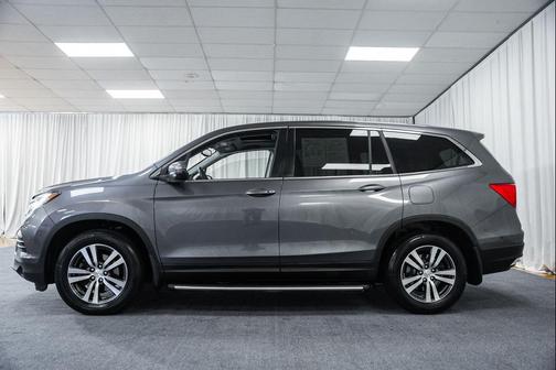 Modern Steel Metallic 2016 Honda Pilot EX-L