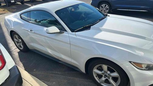 2017 Ford Mustang V6