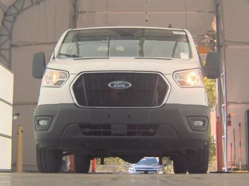 2022 Ford Transit-250 Base