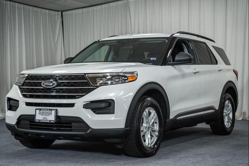 STAR WHITE MET TRI-COAT 2022 Ford Explorer XLT