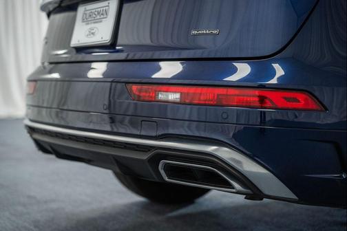 Navarra Blue Metallic 2022 Audi Q5 45 S line Premium
