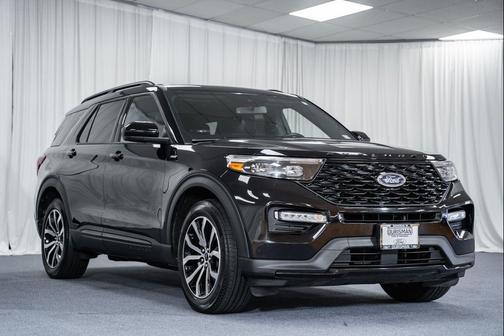 2022 Ford Explorer ST-Line