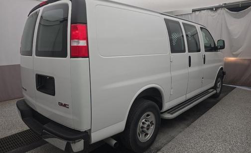 2023 GMC Savana 2500 Work Van
