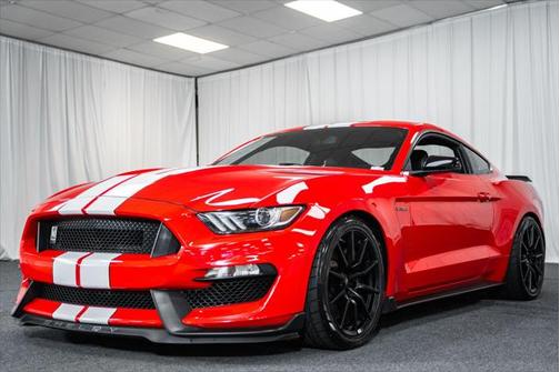 2018 Ford Shelby GT350 Base