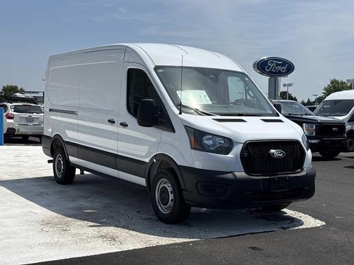 Oxford White 2026 Ford Transit-250 Base