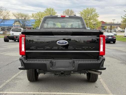 2025 Ford F-250 XL