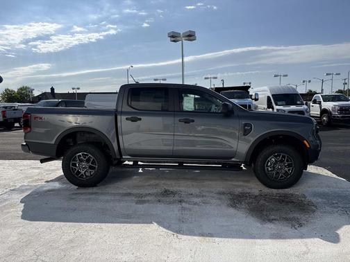 CARBONIZED GRAY METALLIC 2026 Ford Ranger XLT
