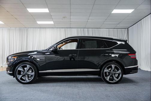 2025 Genesis GV80 2.5T