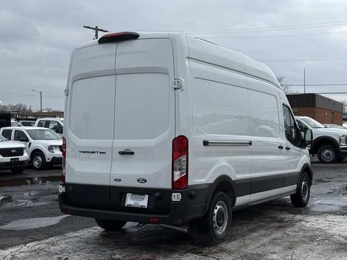 2026 Ford Transit-350 Base