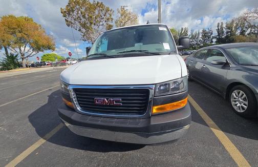 2024 GMC Savana 2500 Work Van