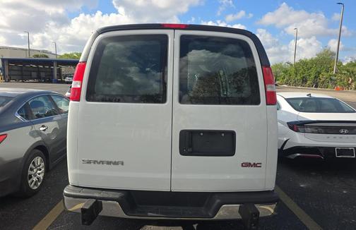 2024 GMC Savana 2500 Work Van