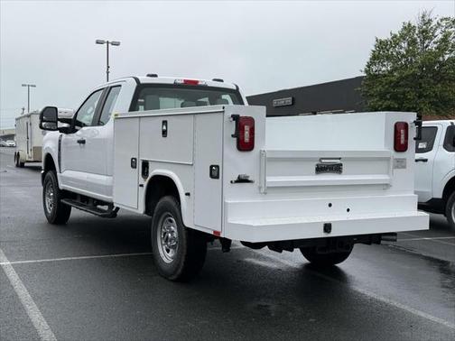 2025 Ford F-250 XL