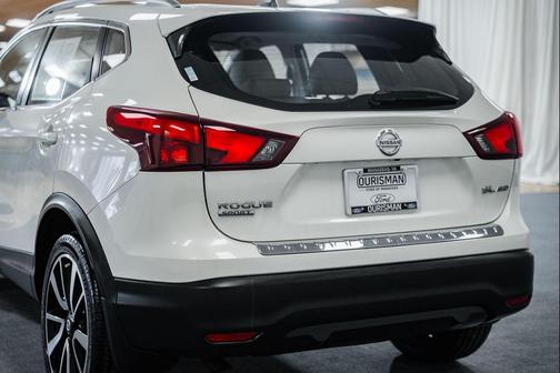 2018 Nissan Rogue Sport SL