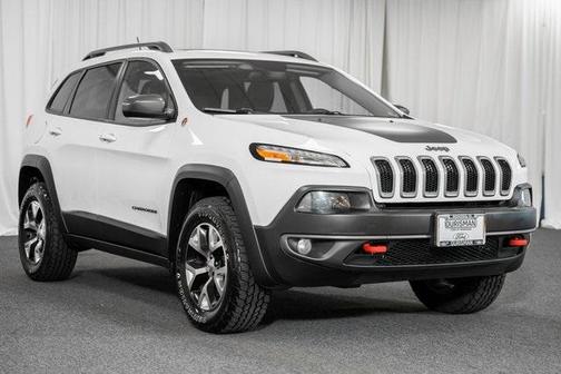 Photo 1 of 39 of 2015 Jeep Cherokee Trailhawk