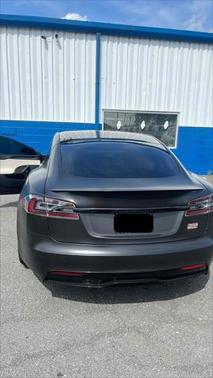 2021 Tesla Model S Plaid