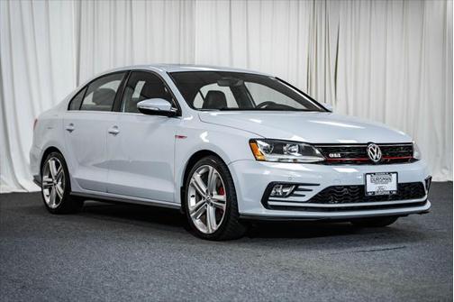2017 Volkswagen Jetta GLI