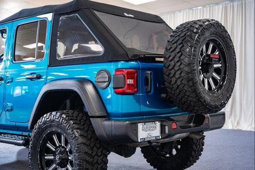 Bikini Pearlcoat 2020 Jeep Wrangler Unlimited Sport