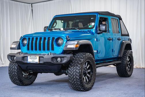 Bikini Pearlcoat 2020 Jeep Wrangler Unlimited Sport
