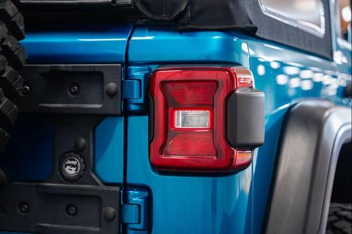Bikini Pearlcoat 2020 Jeep Wrangler Unlimited Sport