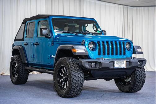 Bikini Pearlcoat 2020 Jeep Wrangler Unlimited Sport