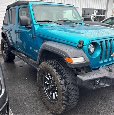 Bikini Pearlcoat 2020 Jeep Wrangler Unlimited Sport
