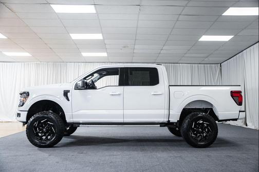 OXFORD WHITE 2025 Ford F-150 XLT