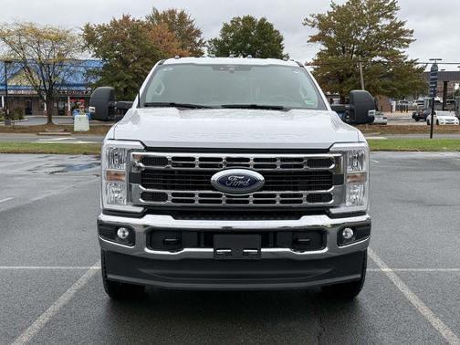 OXFORD WHITE 2026 Ford F-250 XLT