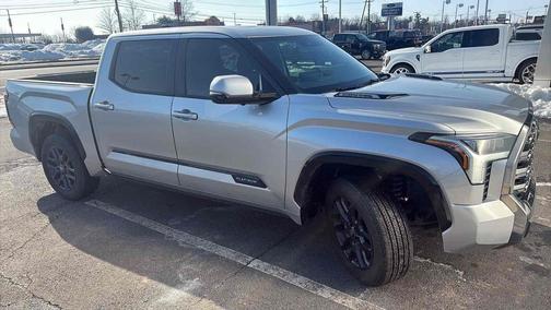 2024 Toyota Tundra Hybrid Platinum