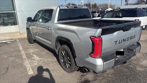 2024 Toyota Tundra Hybrid Platinum