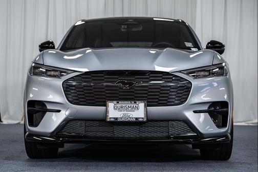 2021 Ford Mustang Mach-E GT