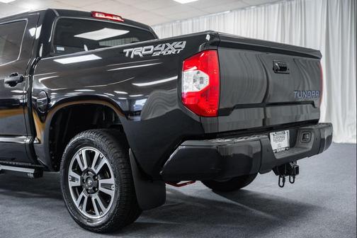 Midnight Black Metallic 2018 Toyota Tundra SR5
