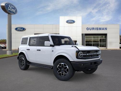 Oxford White 2026 Ford Bronco Outer Banks