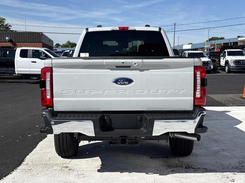 AVALANCHE 2026 Ford F-250 Lariat
