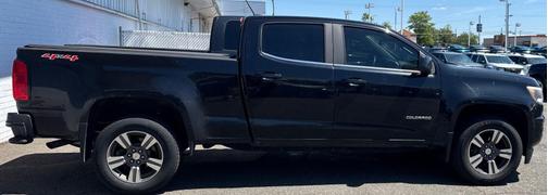Black 2016 Chevrolet Colorado LT