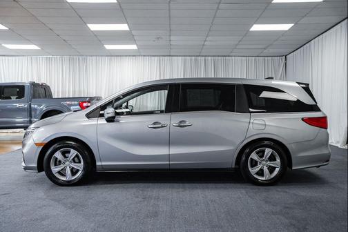 Lunar Silver Metallic 2019 Honda Odyssey EX-L