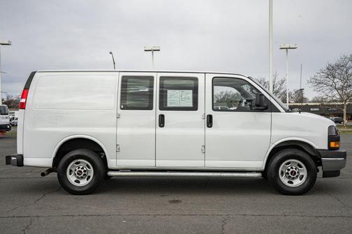 2024 GMC Savana 2500 Work Van