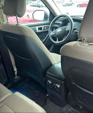 2020 Ford Explorer Base