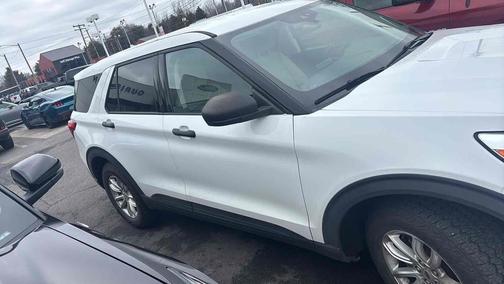 2020 Ford Explorer Base