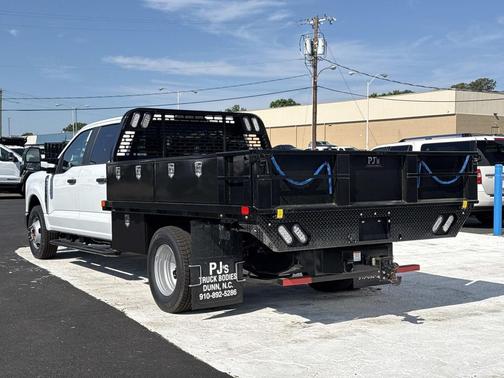 OXFORD WHITE 2026 Ford F-350 XL