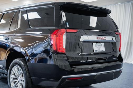 2021 GMC Yukon SLT