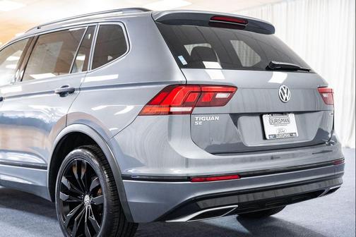 2021 Volkswagen Tiguan 2.0T SE R-Line Black 4MOTION